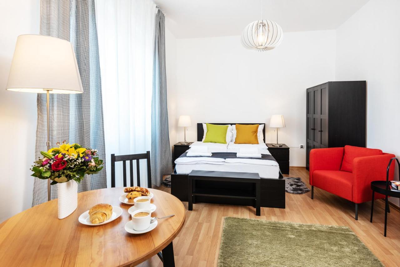 Studio Apartment Financial Park Belgrád Kültér fotó